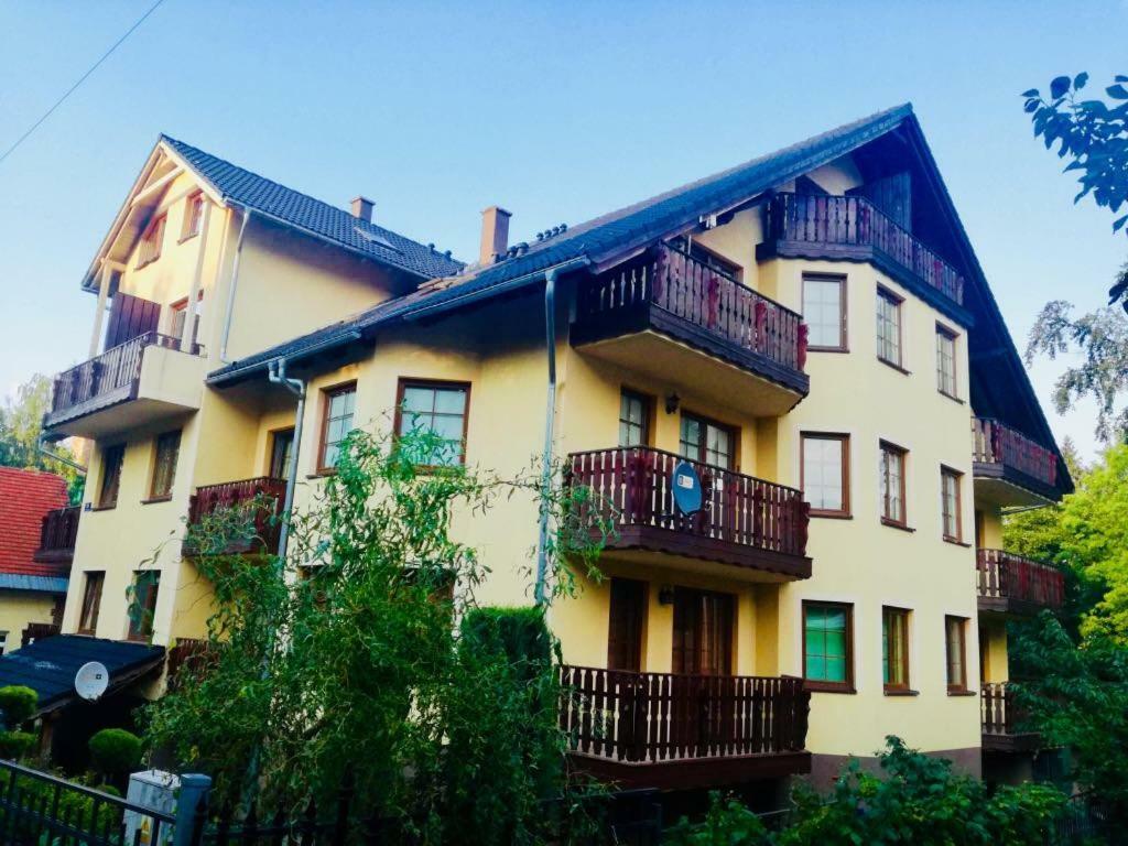 Apartament Lux-Nadrzeczna 5 Minut Od Deptaka Karpacz Eksteriør bilde